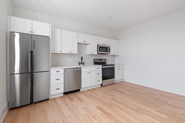 Photo - 31 Hope St Unidad 216