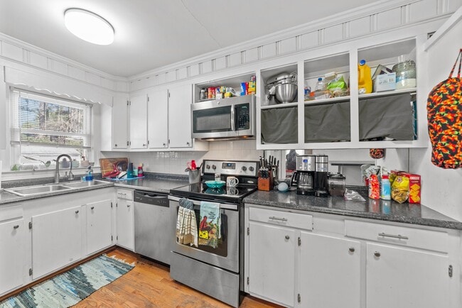 Photo - 1309 Willow St