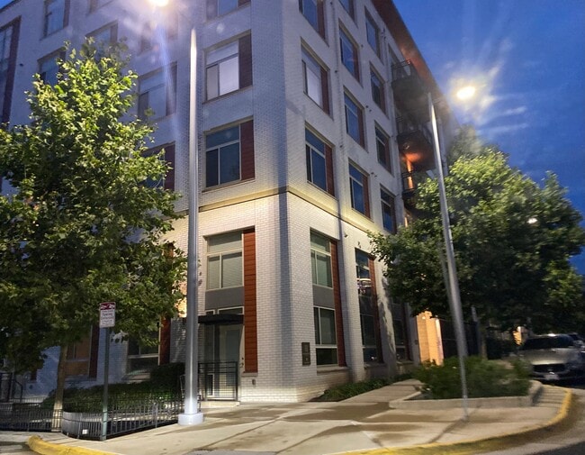 7915 Jones Branch Dr Unit 132