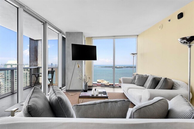 Photo - 495 Brickell Ave Unidad 4502