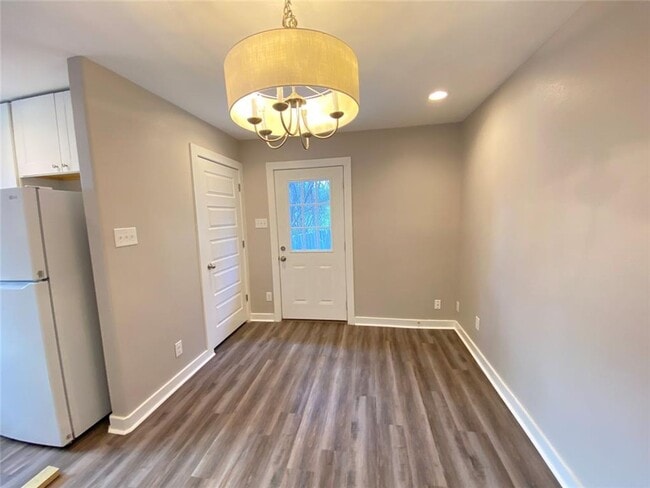 Photo - 6402 Auburn Dr Unidad A
