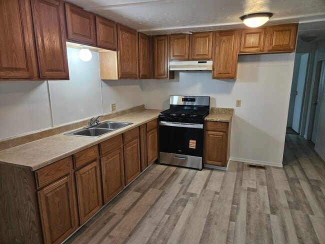 Photo - 2 Bedroom Single Wide Mobile in Bullhead City