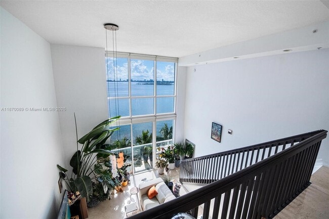 Building Photo - 665 NE 25th St Unit 403 Rental