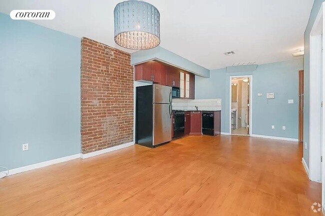 Building Photo - 2082 Frederick Douglass Blvd Rental