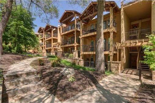 Photo - 4727 Jarboe Street Unit Apt. 32