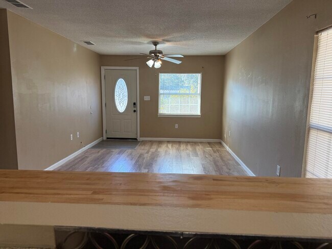 Photo - 607 W Sunset Blvd