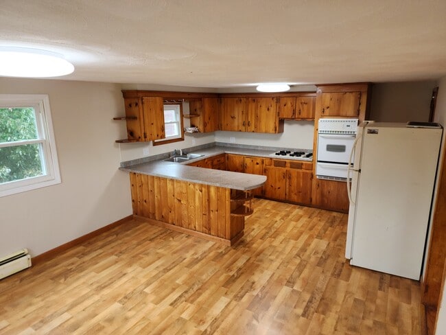 Building Photo - 601 Zimmer Ave Unit Apt A