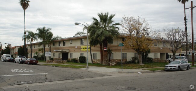 Photo - 3934 N Lugo Ave Apartments
