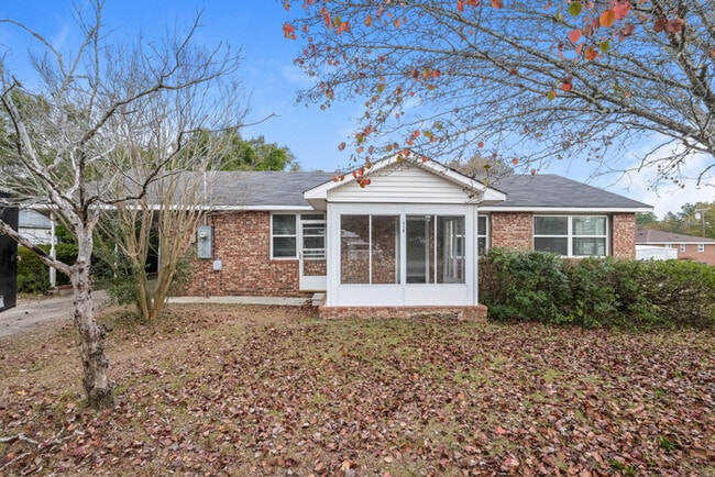 Photo - 516 Hazel Dr