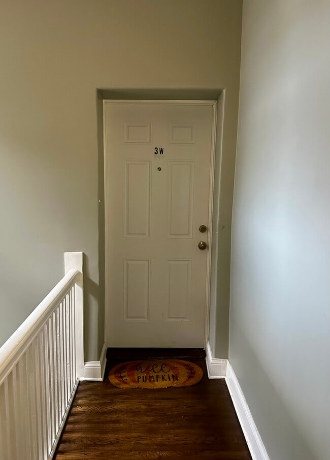 Photo - 941 E Marquette Rd Unit 3W