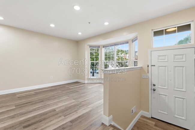 Photo - 10299 Wimbledon Pl