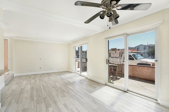 Photo - 618 W Balboa Blvd Unit 618 1/2 W Balboa Blvd