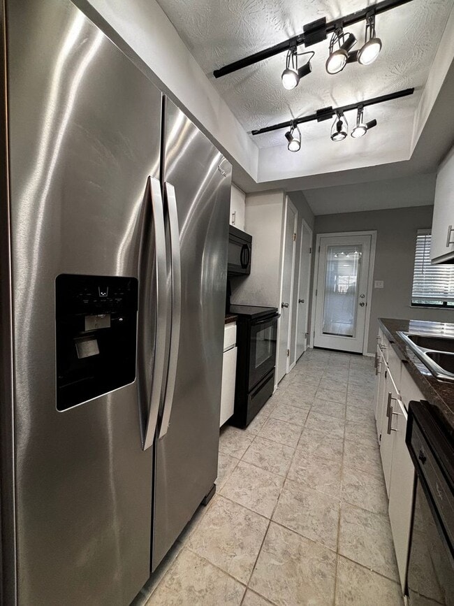 Photo - Cozy Butler Township Home with 2-Car Carpo...