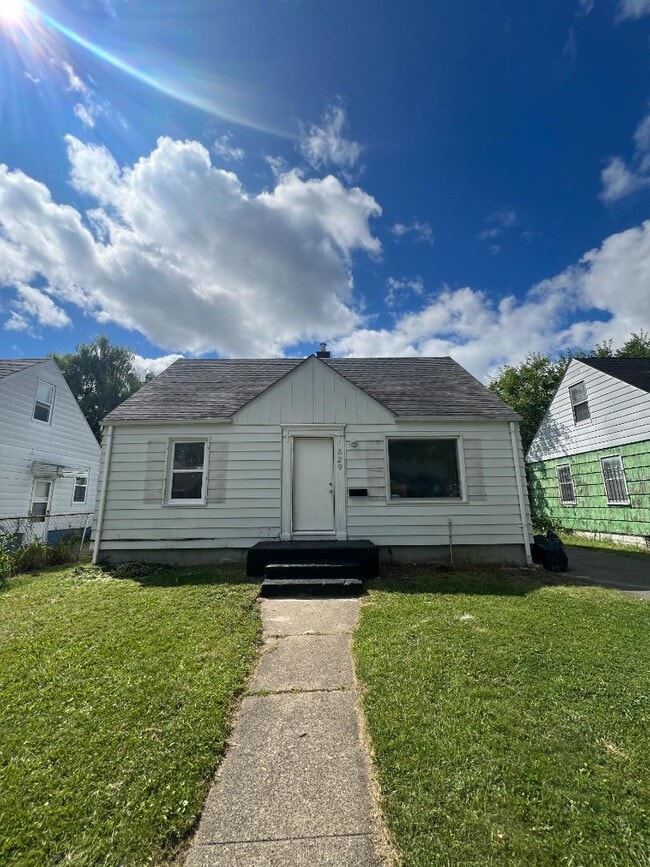 Building Photo - 329 W Pulaski St Rental