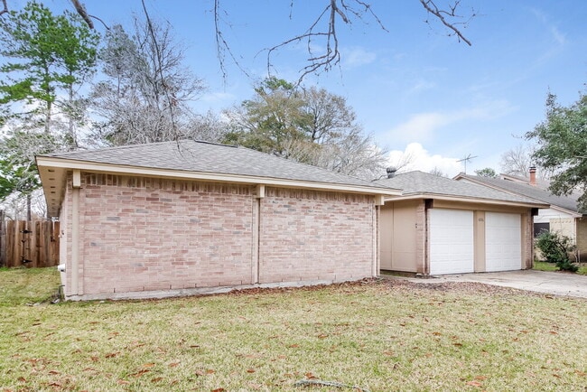 Photo - 1206 Cable Way