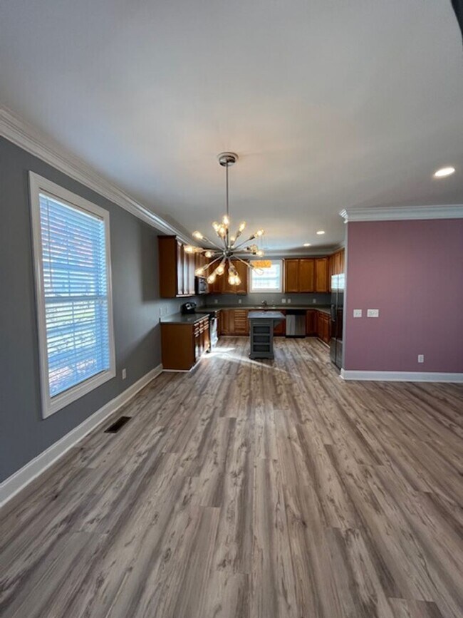 Photo - Lovely Home in the Love Grove subdivision!