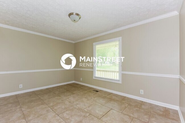 Photo - 1000 Highland Cir