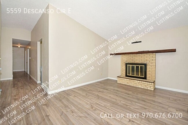 Photo - 5559 Descanso Cir E