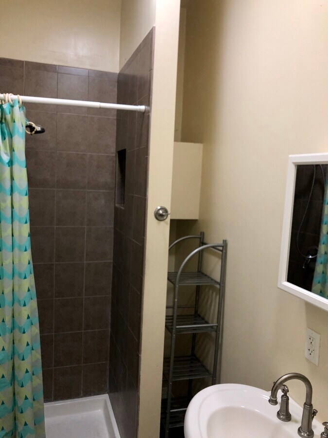 Photo - 9041 Cattaraugus Ave