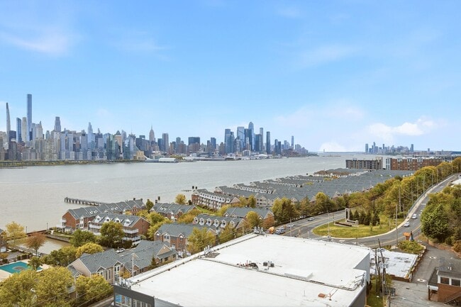 Building Photo - 7000 JFK Blvd E Unit 23F