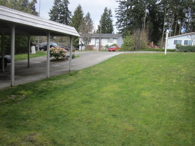 646-08 - 646-08 Apartment Unit A