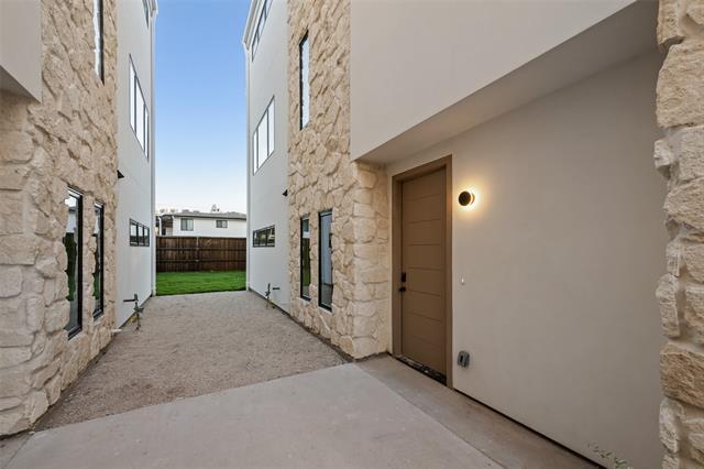 Photo - 1508 Holly Ave