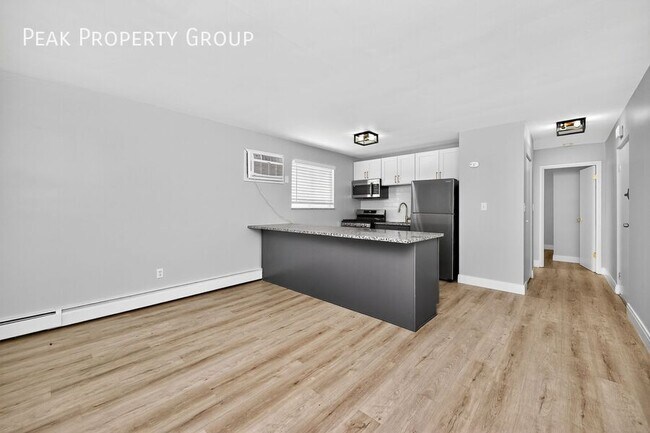 Photo - 6140 Ridge Ave Unit 6