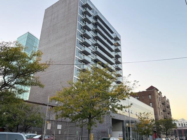 Building Photo - 41-62-62 Bowne St Unit 9F