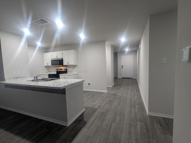 Photo - 845 Eagles Nest Dr