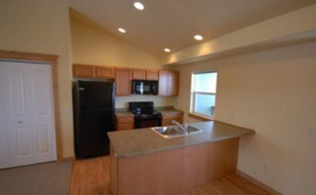 42 Bow Perch Ln Unit 1
