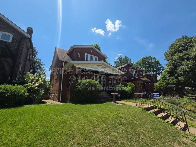 Photo - 4114 Alma Ave