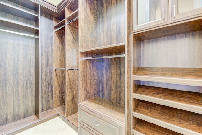 Photo - 27827 Patsy Pence St