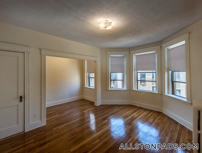 Photo - 1144 Commonwealth Ave Unidad 14