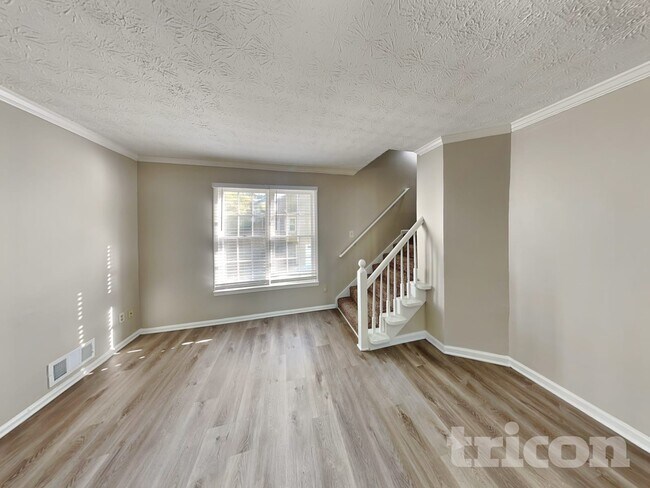 Photo - 1029 Peace Dr