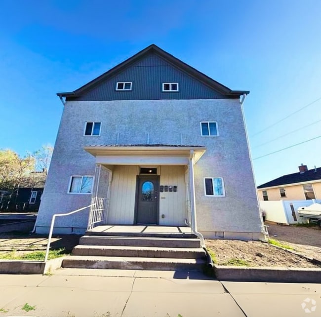 Building Photo - 608 Baystate Ave Rental