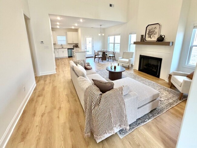 Photo - MarchMeadowsWay10262 Unit 1