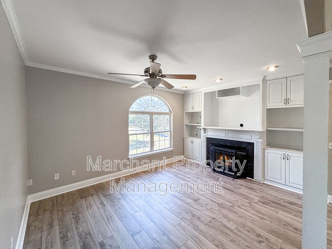 Photo - 317 Hunter Rd