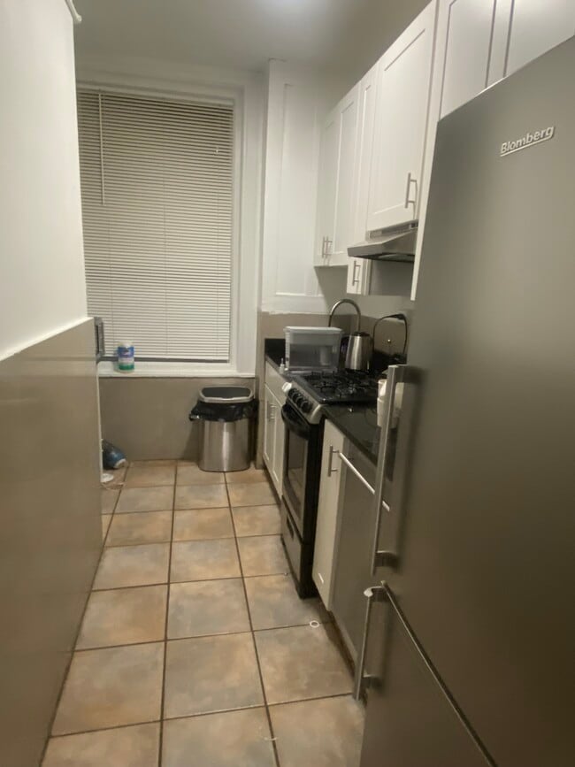 Westland & Hemenway Apartments
