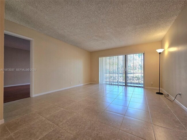 Photo - 204 Foxtail Dr Unit D1