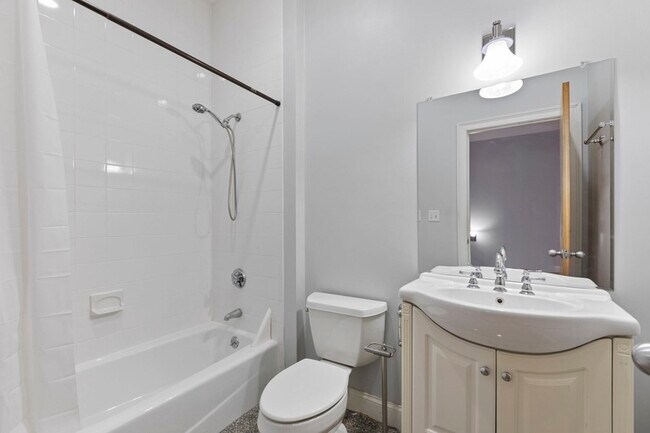 Photo - 877 Harrison Ave Unit 1