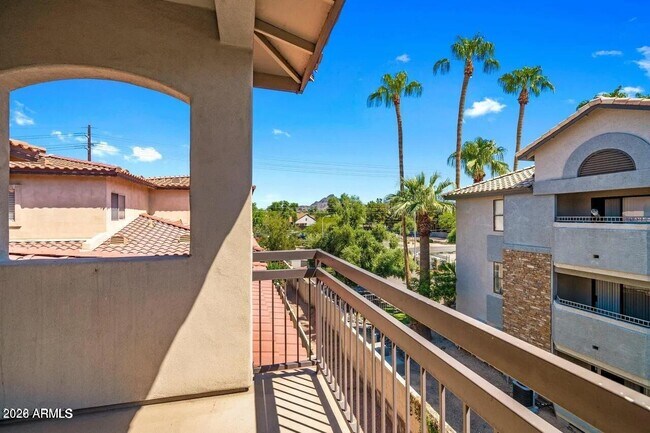 Photo - 2019 E Campbell Ave Unit 118