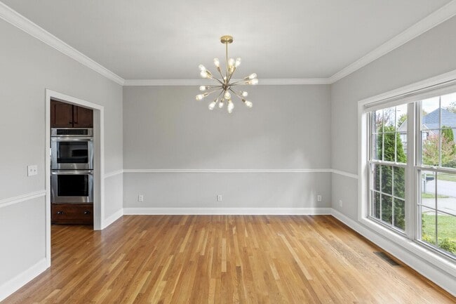 Photo - 2505 Eastway Dr