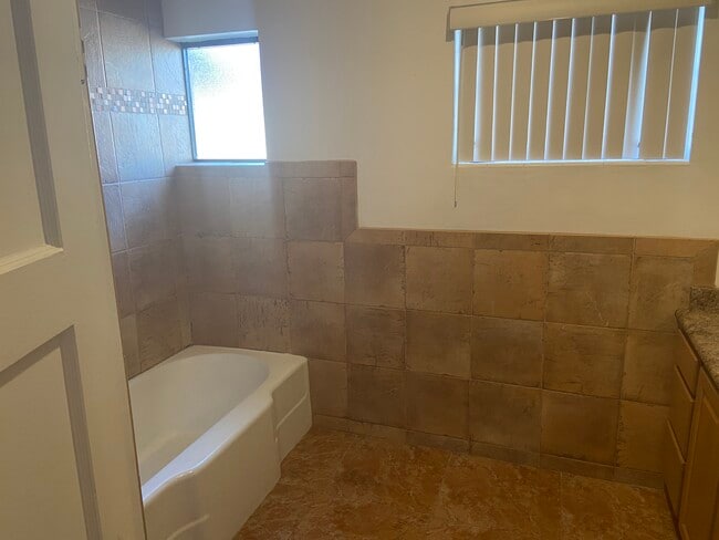 Photo - 428 N Treat Ave