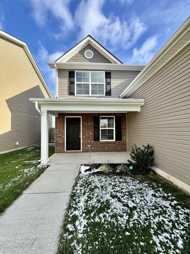 Photo - 2346 Huntly Pl