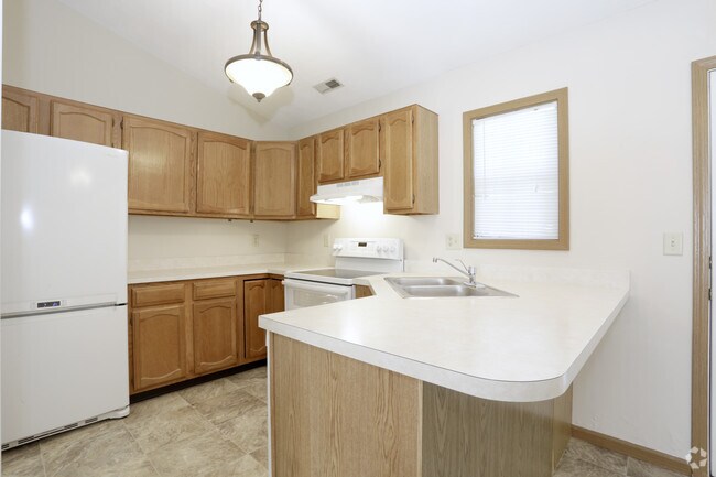 2 habitaciones, 2 baños - Cocina - Hill Meadow Apartments