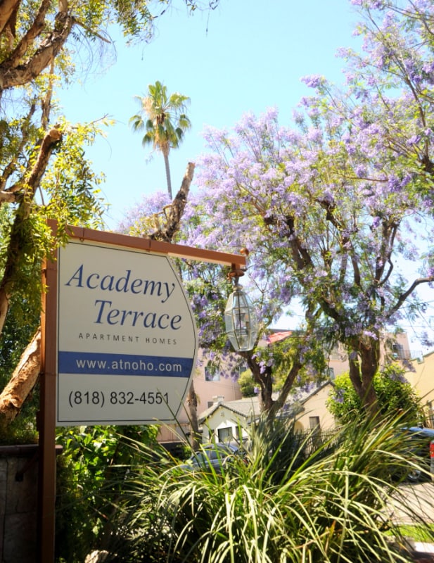 Photo - 11020 Hesby St Unidad 1