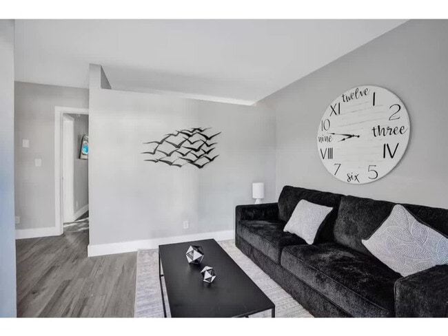 Building Photo - 50 Davie Blvd Unit SI FL1-ID1503919P