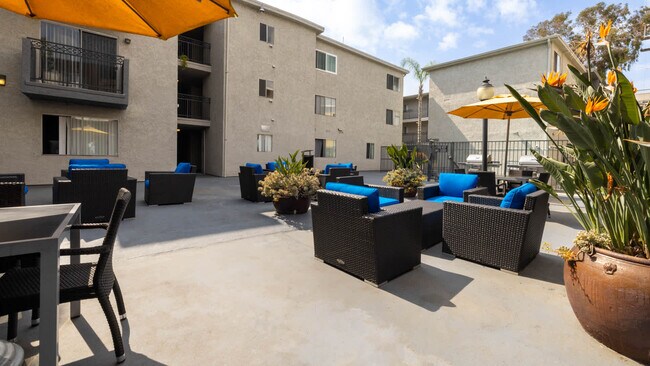 Outdoor Lounge