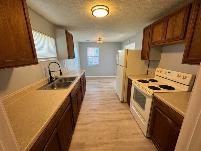 Photo - 398 N Columbus St