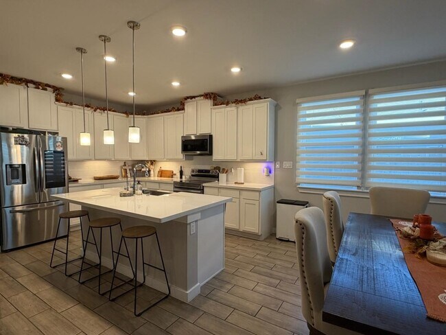 Photo - 1616 Sambar Lp